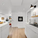 Eyla - From The Sea By Interhome
